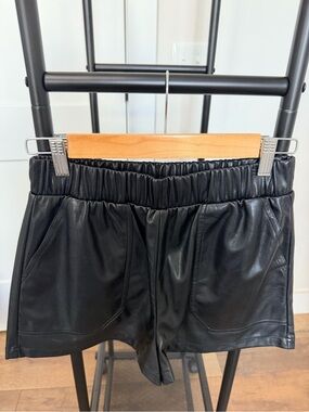 Steve Madden - Black Faux Leather Elastic-Waist Shorts